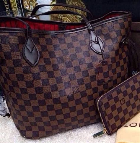 louis vuitton purse brown checkered